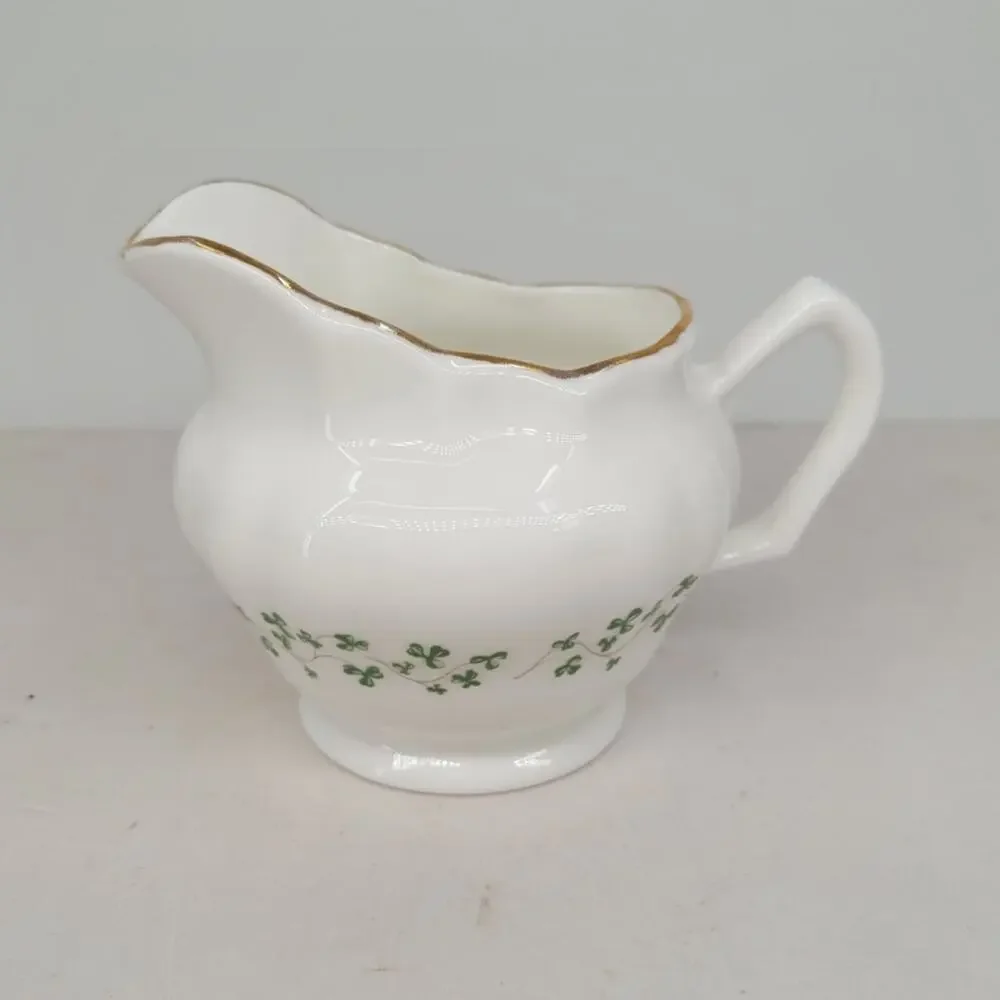 Royal Tara Vintage Shamrock Creamer Fine Bone China Irish Cottage cottagecore‎